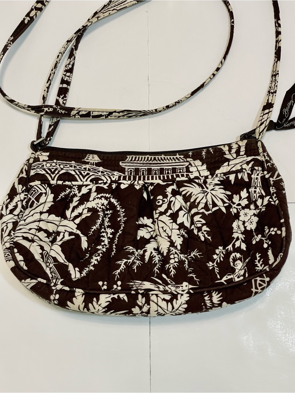 Vera Bradley Retired Imperial Toile Quilted Pleated Shoulder Bag Purse